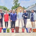 กระถางปูนดีไซน์ จากฝีมือนักศึกษาปอเนาะดารูลอามาน บลูการตูวอ